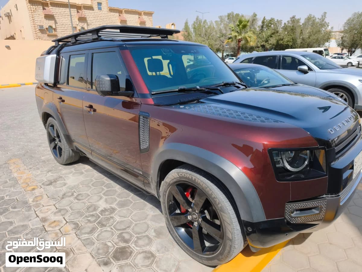 Land Rover Defender 130